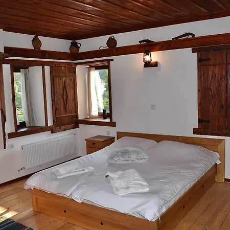 Ваканционна къща родопчани *