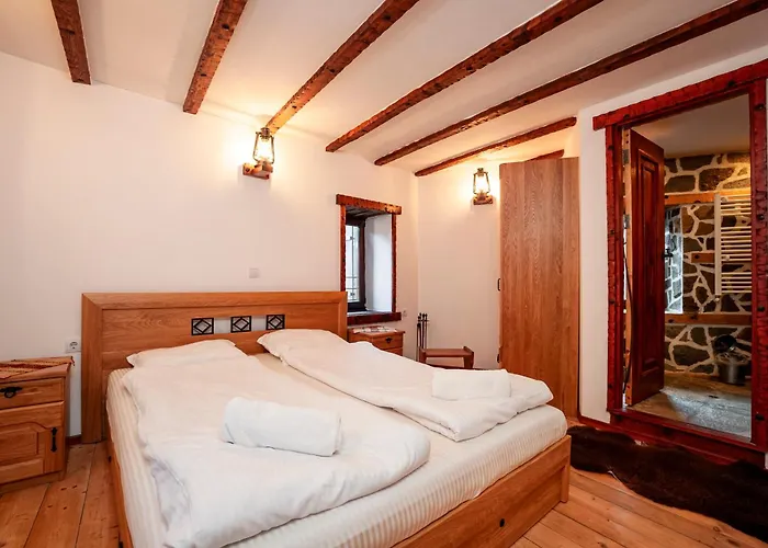 別荘 родопчани スモーリャン